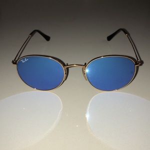 Round Ray Ban sunglasses